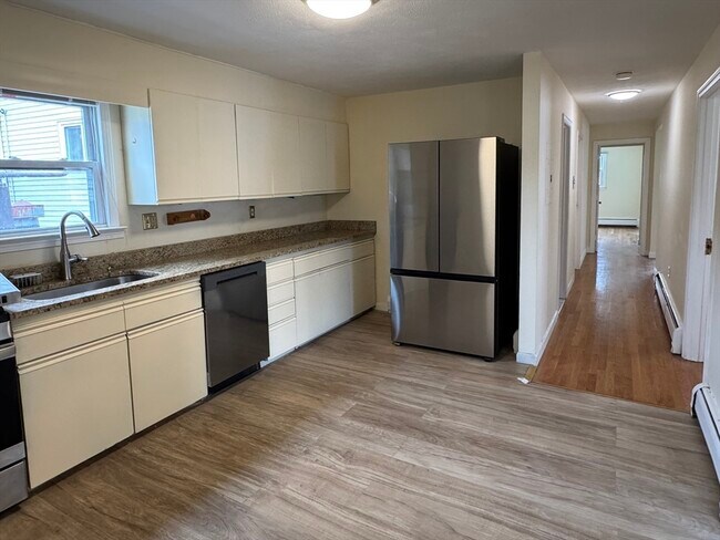 Foto del edificio - 397 Somerville Ave