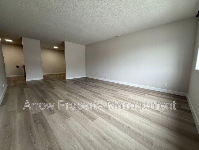 Foto del edificio - 2384 N 44th St