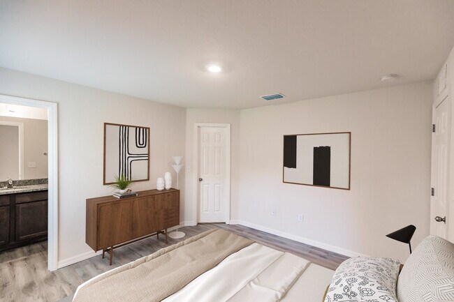 Foto del interior - 27074 Adams St