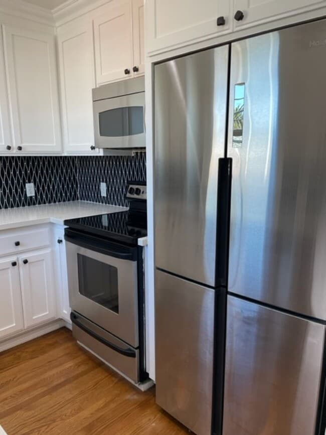 Building Photo - Beautiful 2 Bedroom Condo In Long Beach