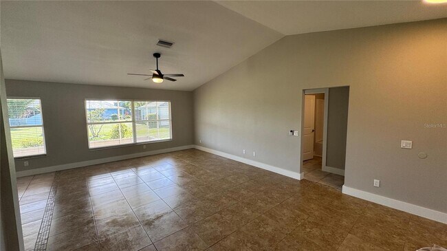 Foto del edificio - 11728 Shirburn Cir