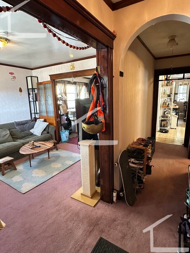 Foto del edificio - Affordable two bedroom Lower Allston