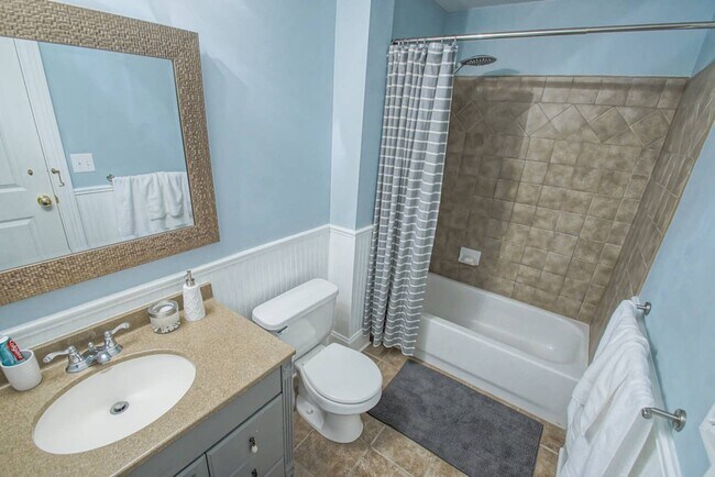 Building Photo - 3523 Royal St