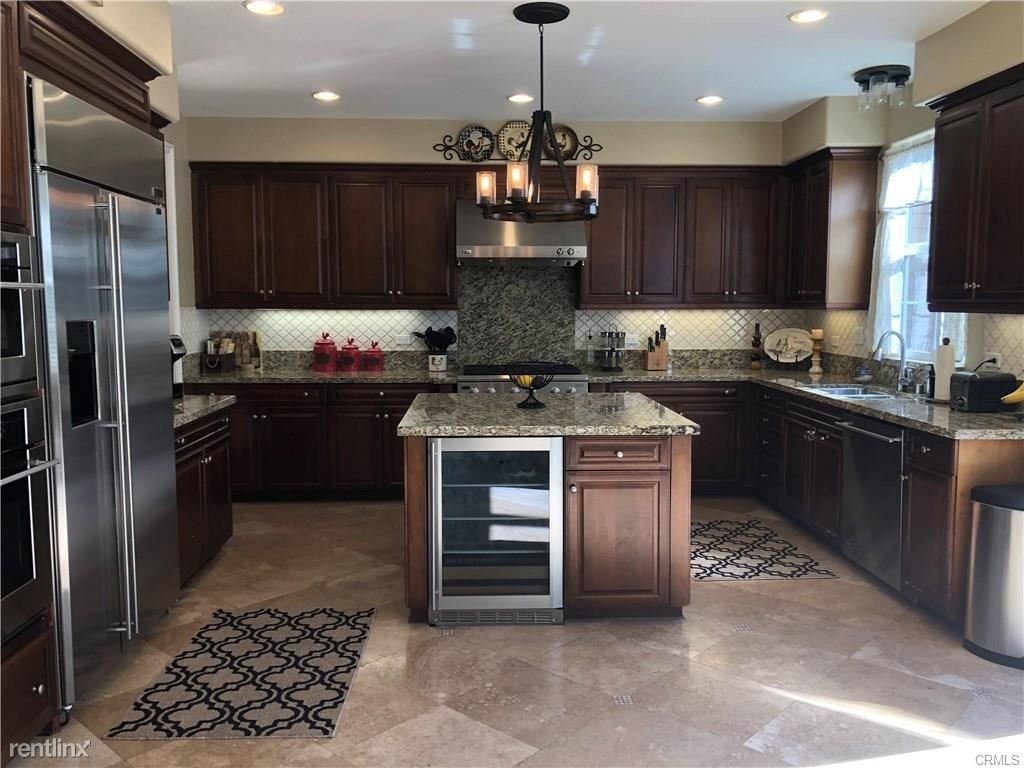 Primary Photo - 5 br, 4 bath House - 22 Winding Way