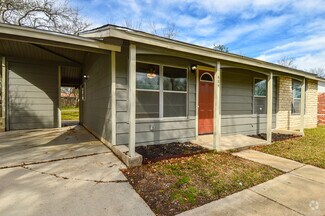 Building Photo - 839 Stonegate Dr