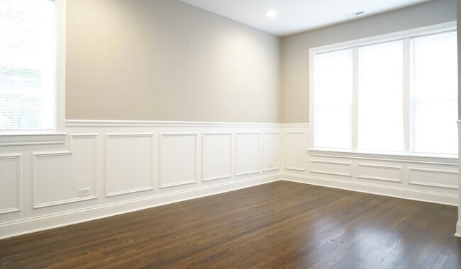 Foto del edificio - 2957 N Avers Ave