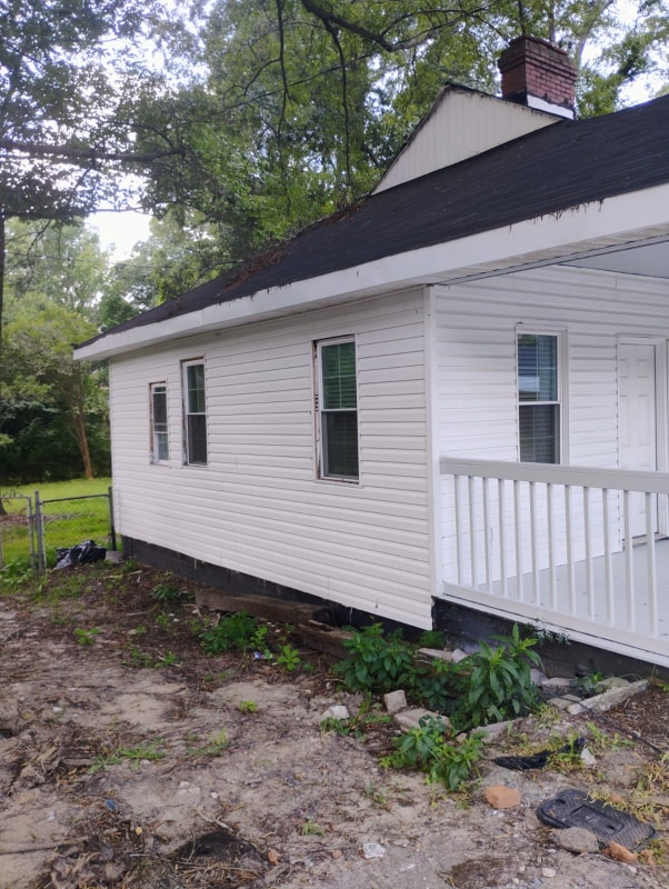 Building Photo - 129 Rice St