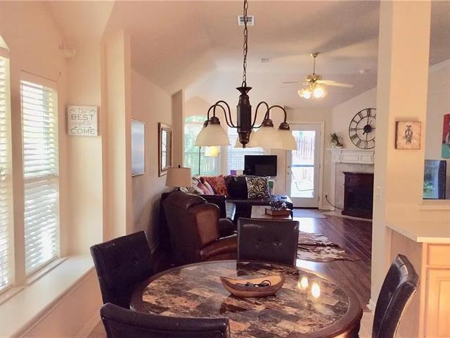 Foto del edificio - 18731 Gibbons Dr