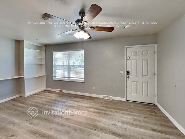 Foto del edificio - 4325 S Eagle Cir