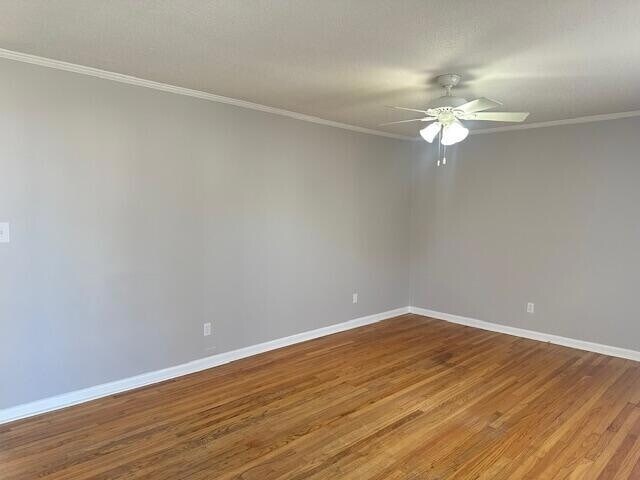 Building Photo - 208 SE Dockery Ln