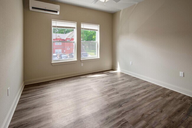 Foto del edificio - 878 4th St SE