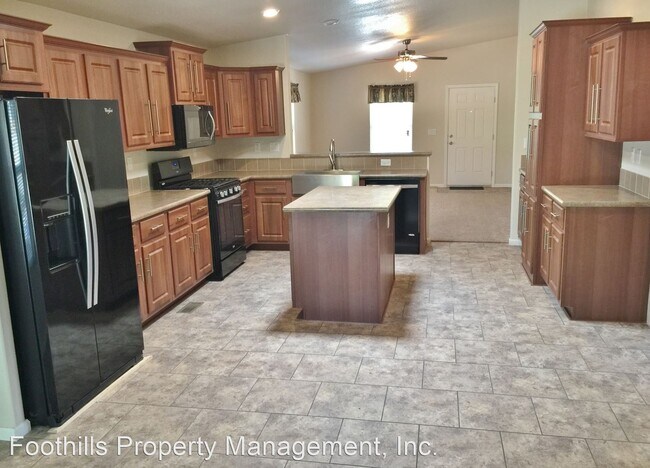 Building Photo - 3 br, 2 bath House - 295 Harmony Drive