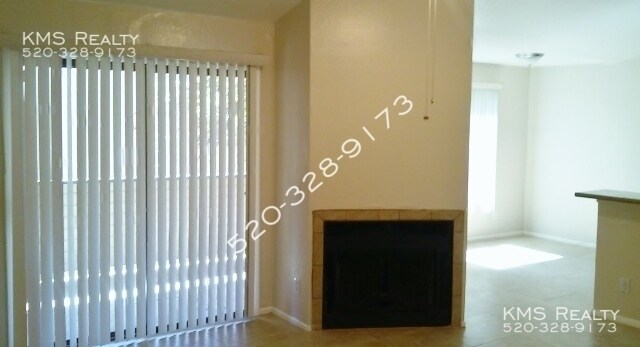 Building Photo - 5654 S Wood Crest Dr