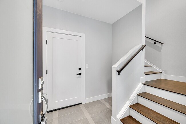 Foto del edificio - $3,175.00 - 2 Bedrooms, 2.2 Bathrooms, Tow...