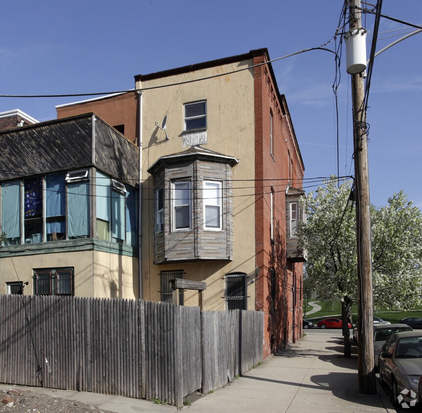 Foto del edificio - 3200 Powelton Ave