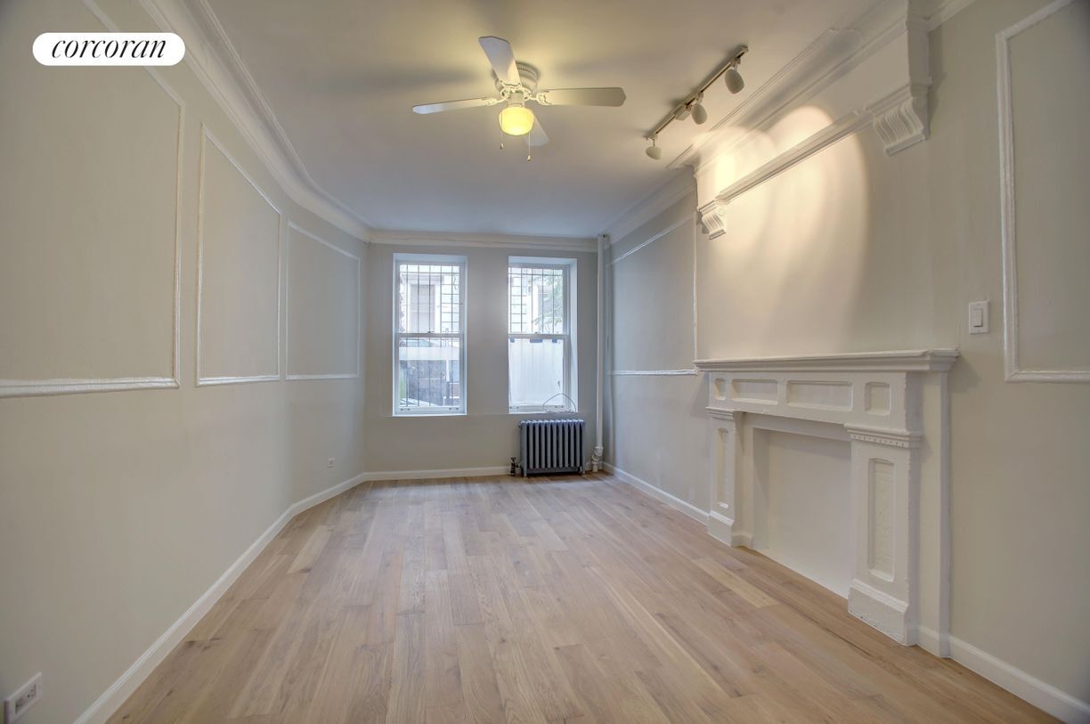 Foto principal - 130 W 73rd St