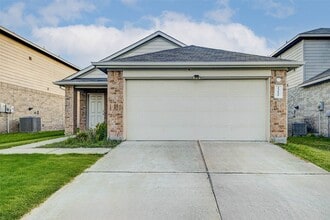 Building Photo - 23135 Barrington Bluff Trail