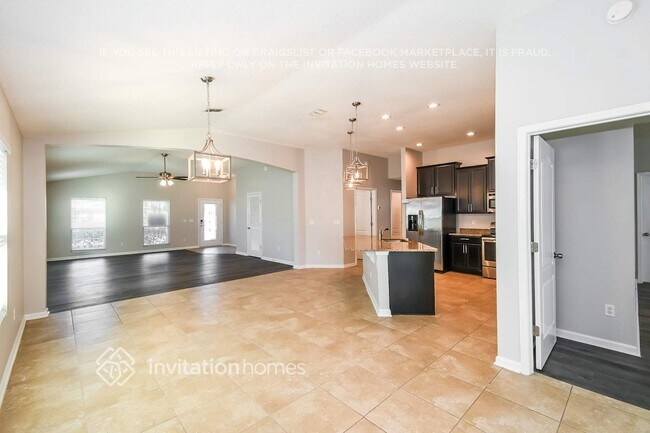 Building Photo - 153 Summer Point Dr