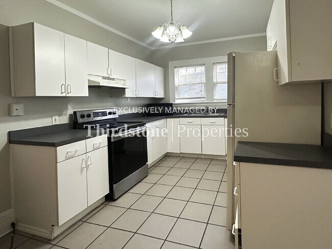 Foto del edificio - 2881 Selma St