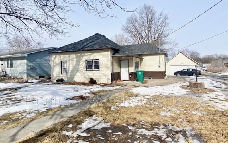 Primary Photo - 808 W 3rd Ave