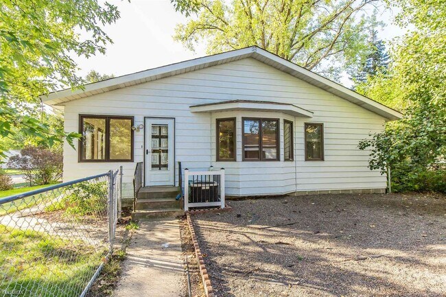Building Photo - 7000 Minnetonka Blvd
