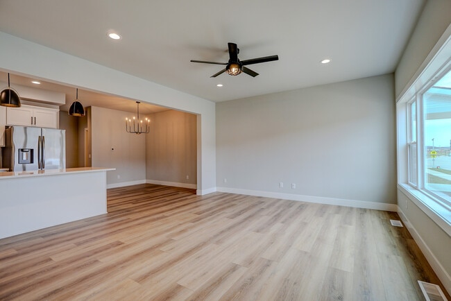 Building Photo - 4811 Brassica Rd