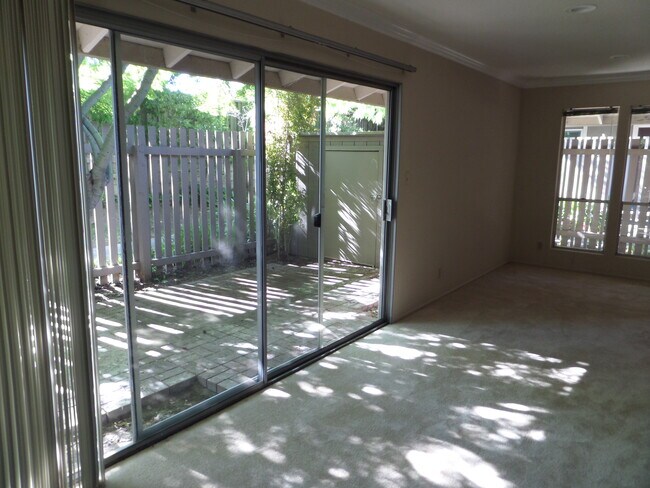 Foto del edificio - 21086 Red Fir Ct