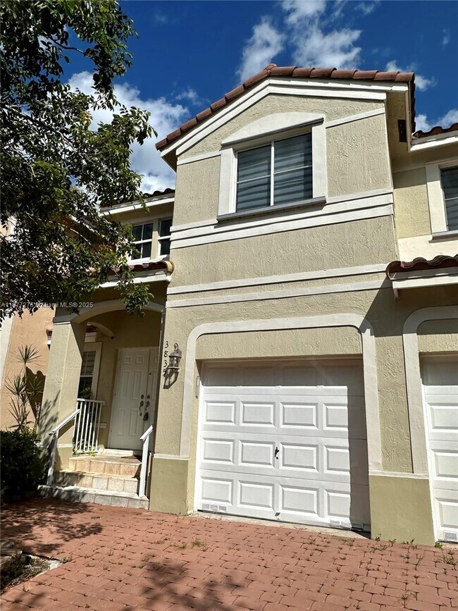 Building Photo - 3835 SW 169th Terrace