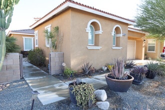 Building Photo - 62679 S Starcross Dr