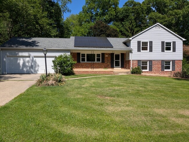 Building Photo - 16409 Grande Vista Dr