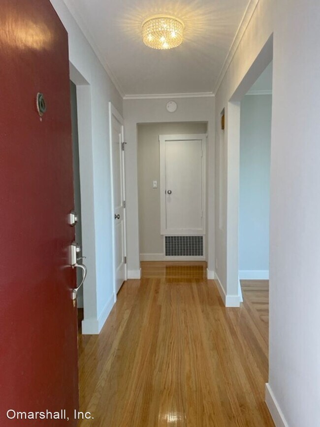 Building Photo - 2 br, 1 bath House - 423 Oak Avenue