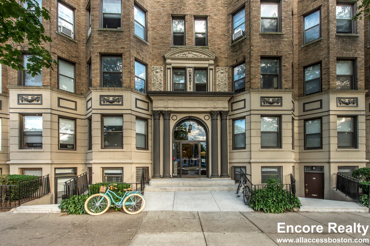 Foto del edificio - 1144 Commonwealth Ave