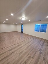 Building Photo - 11877 Teton Pk Dr