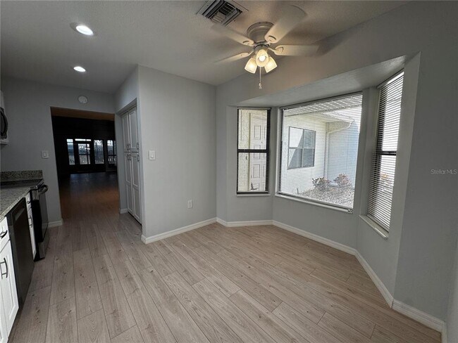 Foto del edificio - 2205 Cypress Cove Dr