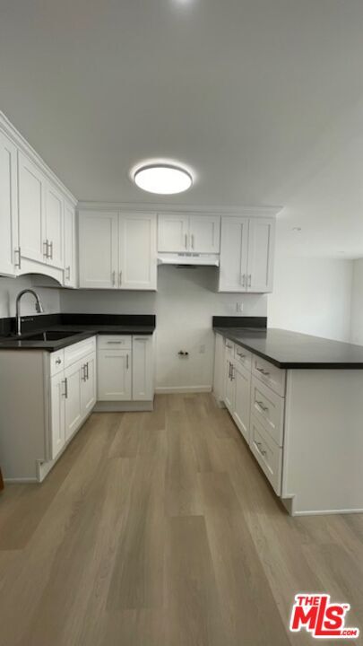 Foto del edificio - 545 S Manhattan Pl
