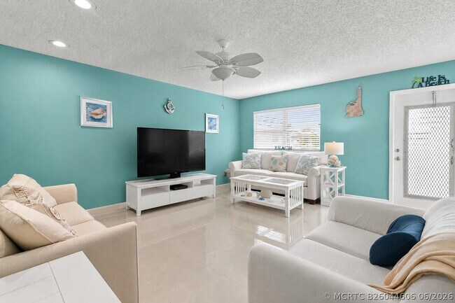 Building Photo - 520 Monaco Blvd