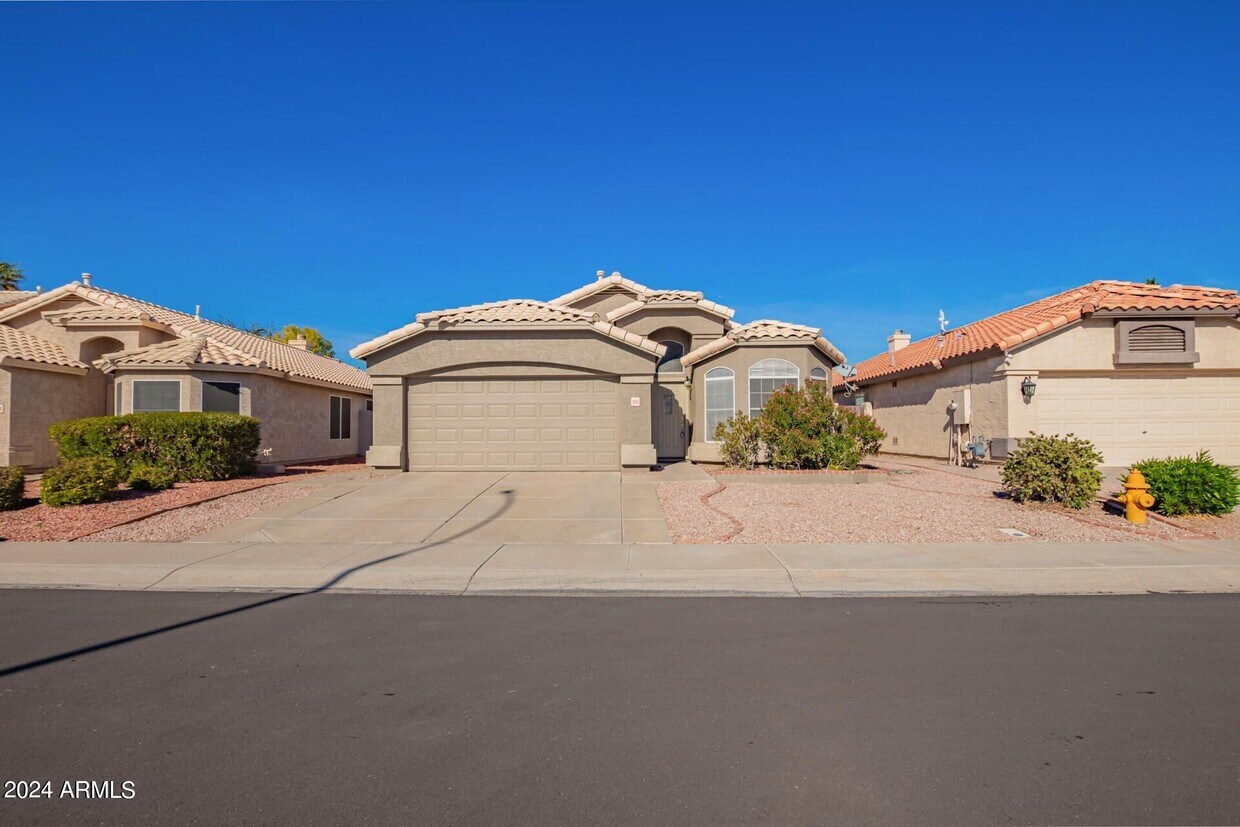 Foto principal - 1800 W Browning Way