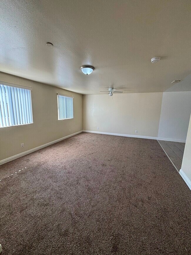 Foto del edificio - 3312 W 66th Pl