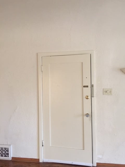 Building Photo - 729 S Cochran Ave