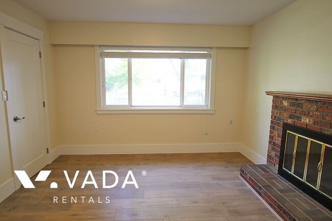 Photo du bâtiment - 4845 Elgin St