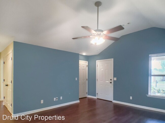 Building Photo - 3 br, 2 bath House - 172 Roscommon Road