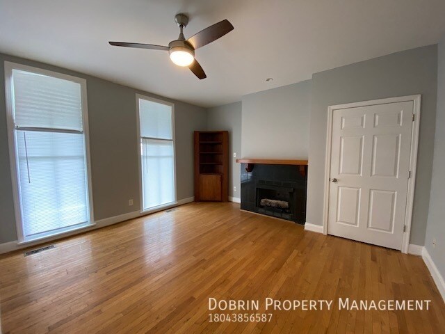 Foto del edificio - 1322 W Clay St