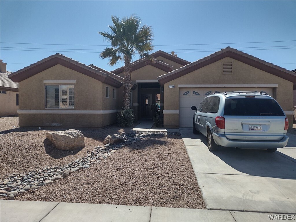 Foto principal - 3788 Heather Ave