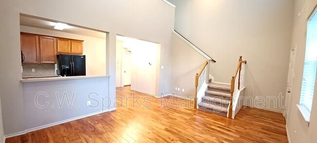 Building Photo - 4051 Kyndra Cir