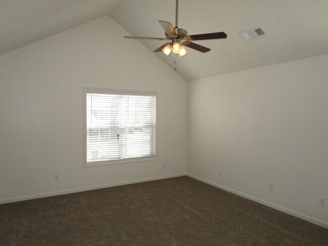 Foto del edificio - 2325 Carlysle Cove Dr