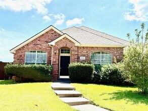Building Photo - 1516 Northaven Dr
