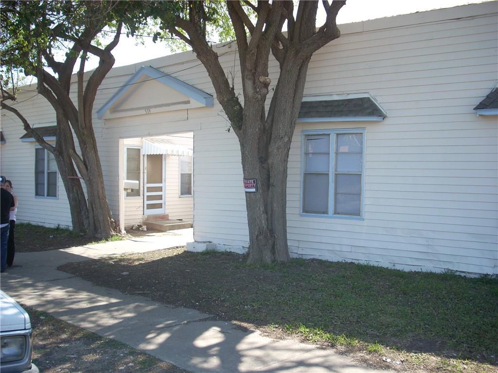 Primary Photo - 519 S Carancahua St