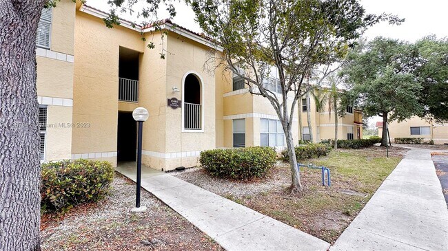 Foto del edificio - 13060 Vista Isles Dr