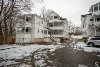 Building Photo - 5 Mulberry St