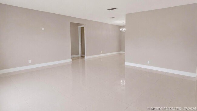 Foto del edificio - 7180 NW 10th Ct